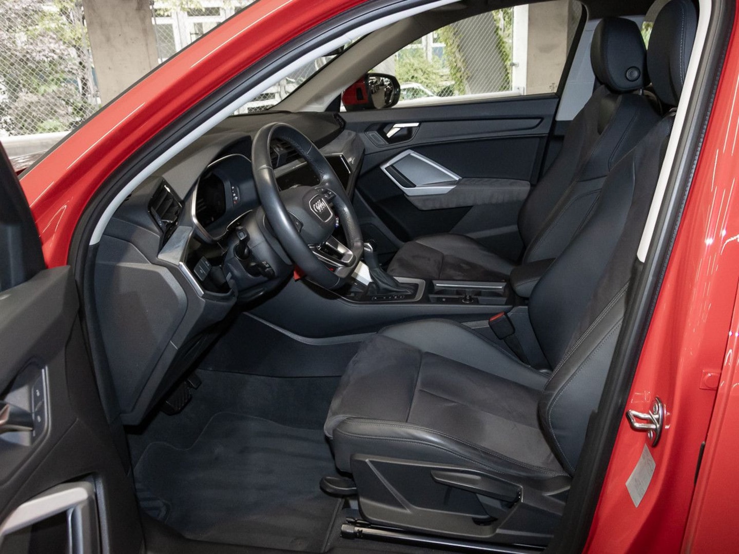 Bild über Audi Q3 Sportback TFSI e S line 45 TFSI e S tronic - für weitere Informationen kontaktieren Sie den Audi Partner