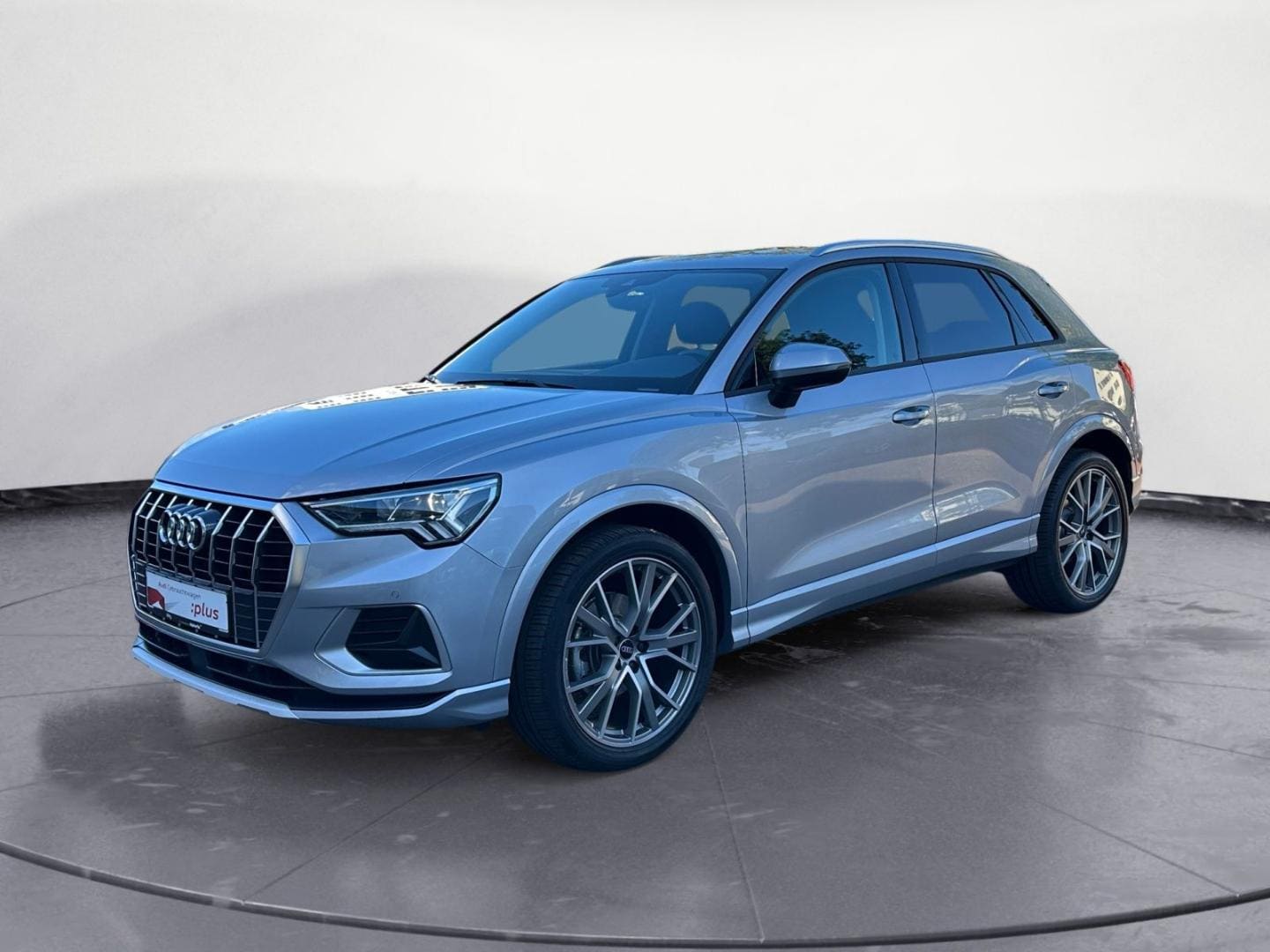 Bild über Audi Q3 TFSI 110 kW S tronic - für weitere Informationen kontaktieren Sie den Audi Partner