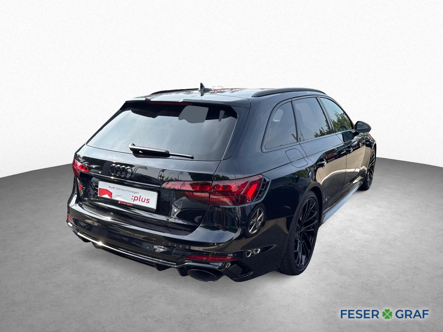 Image about Audi RS 4 Avant TFSI quattro tiptronic