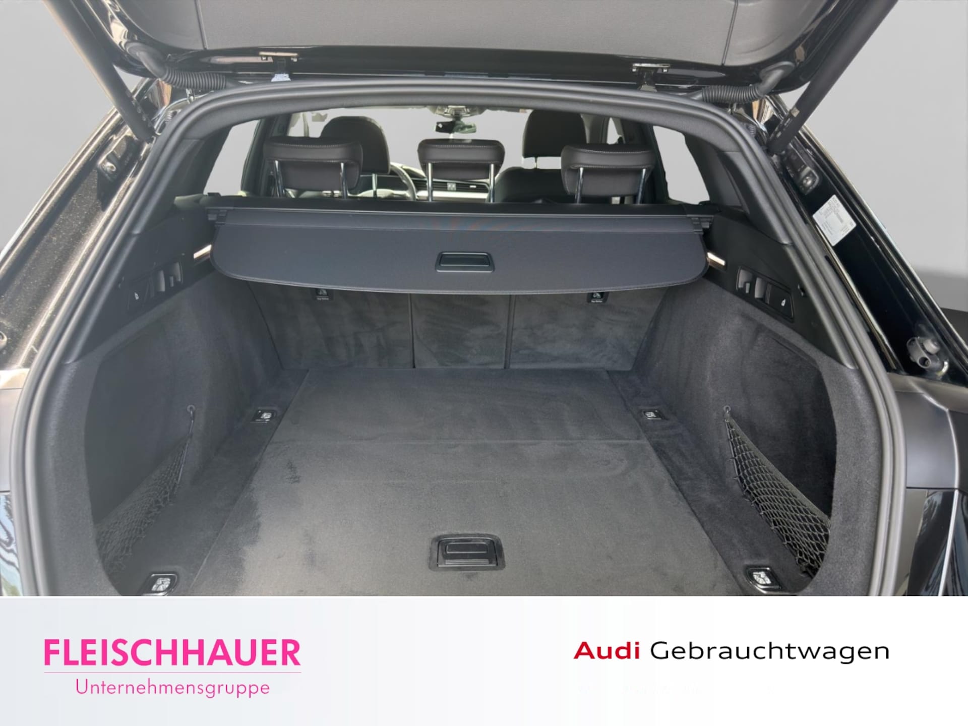Audi Q8 e-tron S line