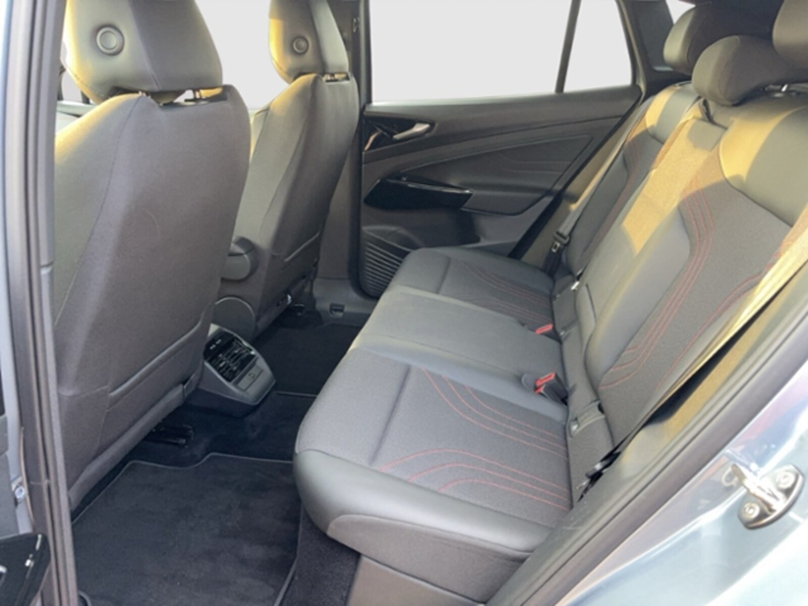 Volkswagen ID.4 – Bild 12