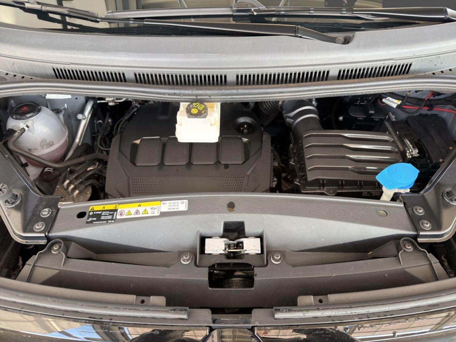 Volkswagen Multivan Langversion – Bild 9