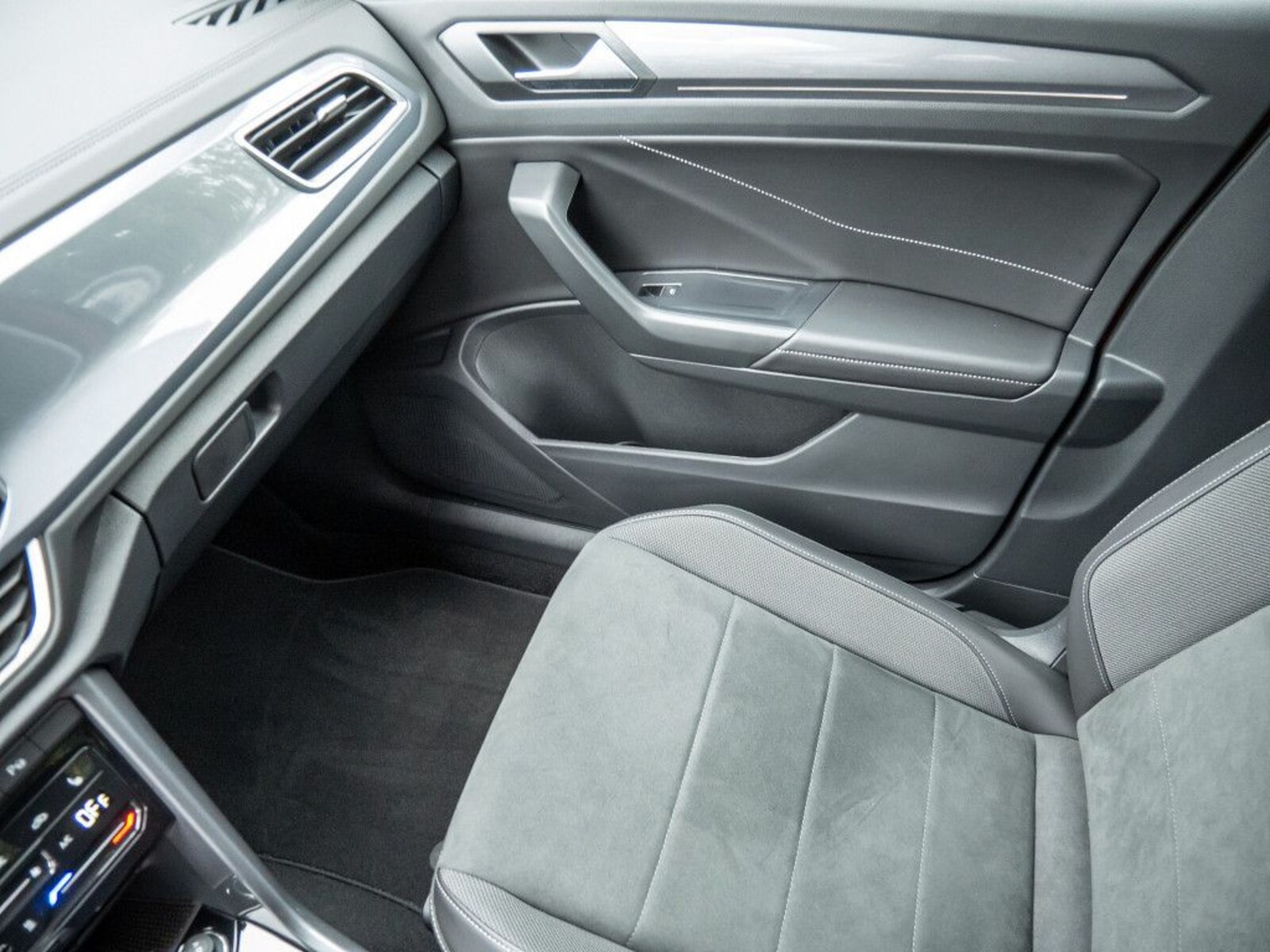 Volkswagen T-Roc – Bild 17