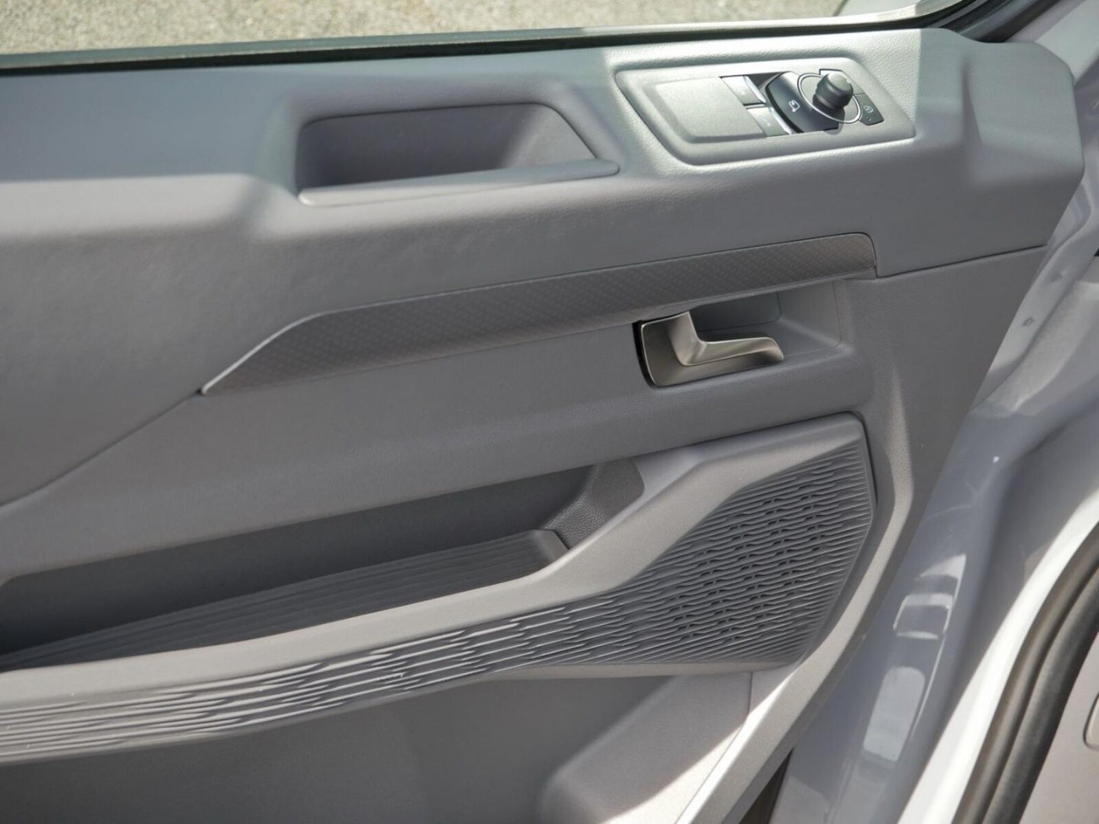 Volkswagen e-Caravelle Langer Radstand – Bild 22