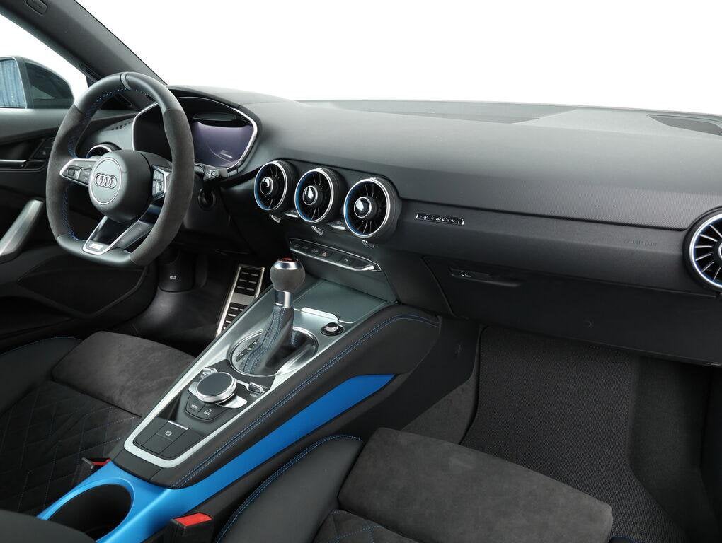 Image about Audi TT Coupé 45 TFSI quattro 180 kW (245 CV) S tronic