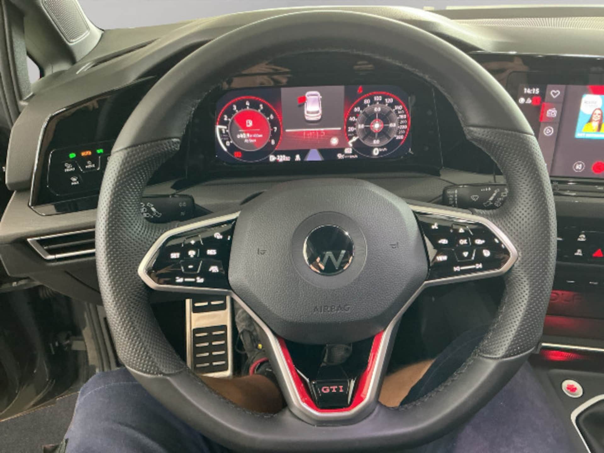 Volkswagen Golf GTI