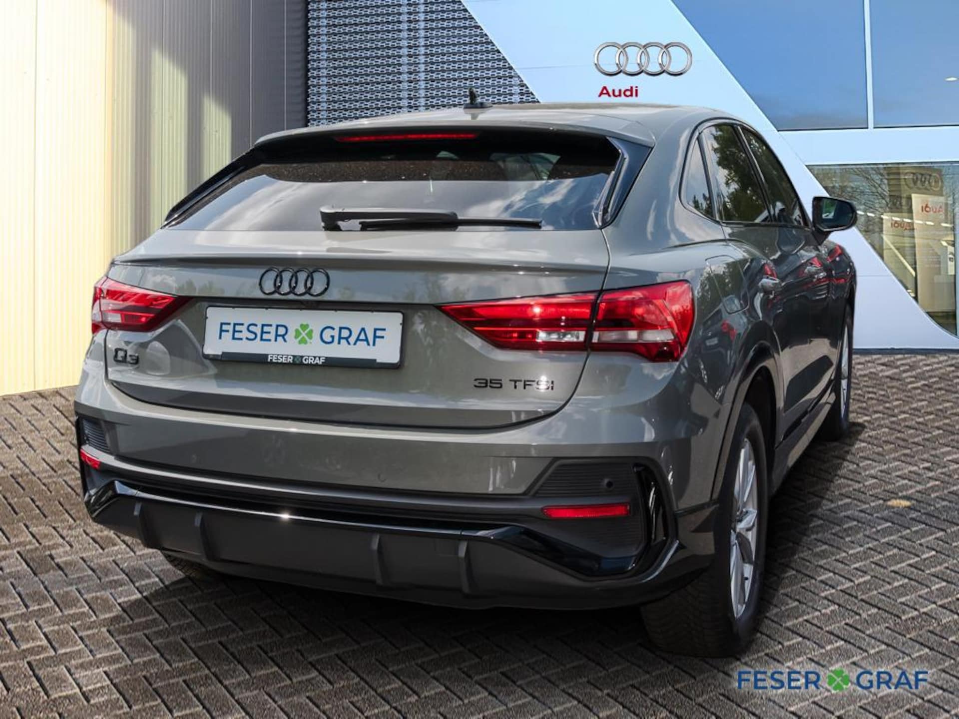 Audi Q3 Sportback S line