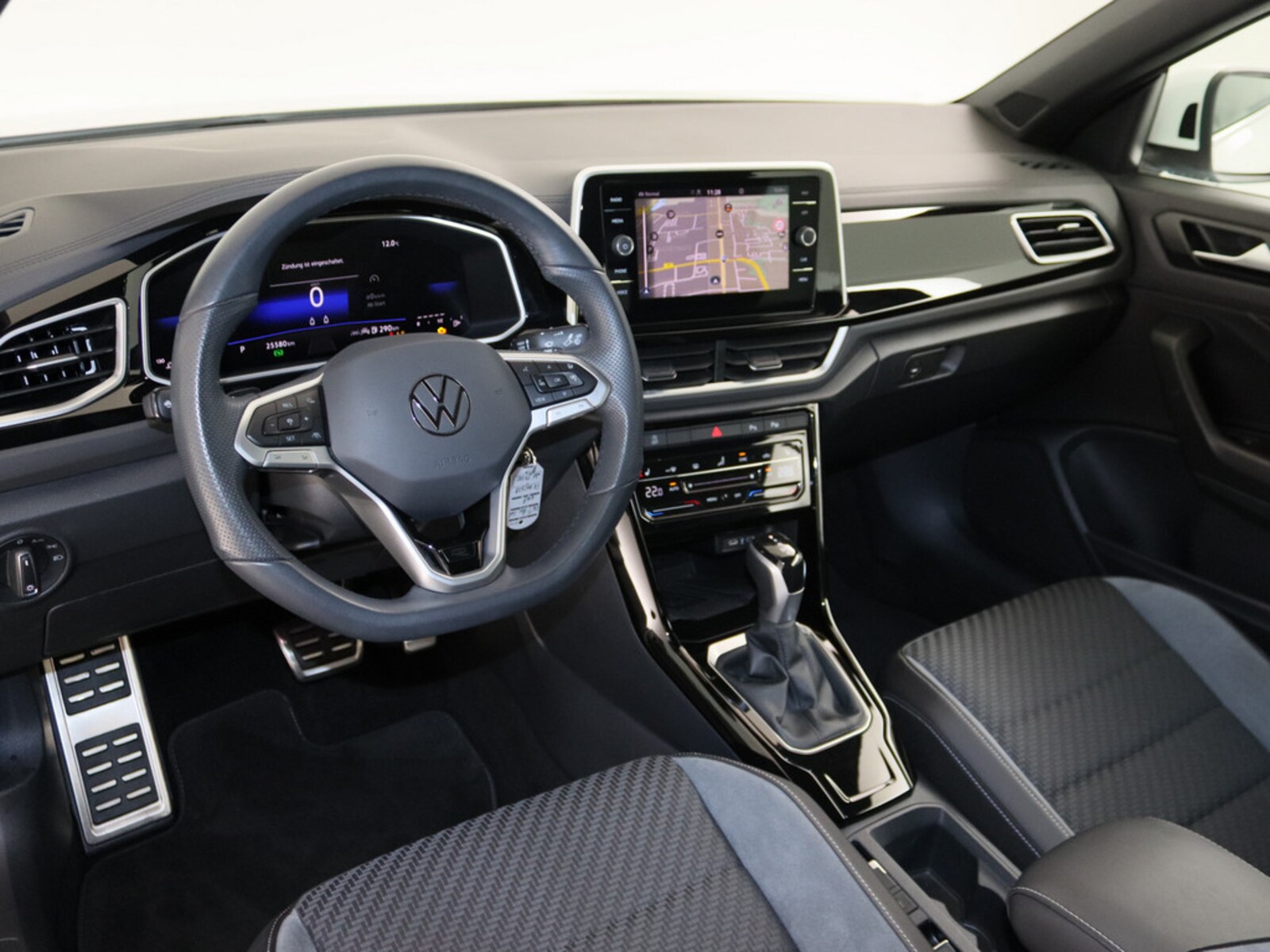Volkswagen T-Roc Cabriolet – Bild 16