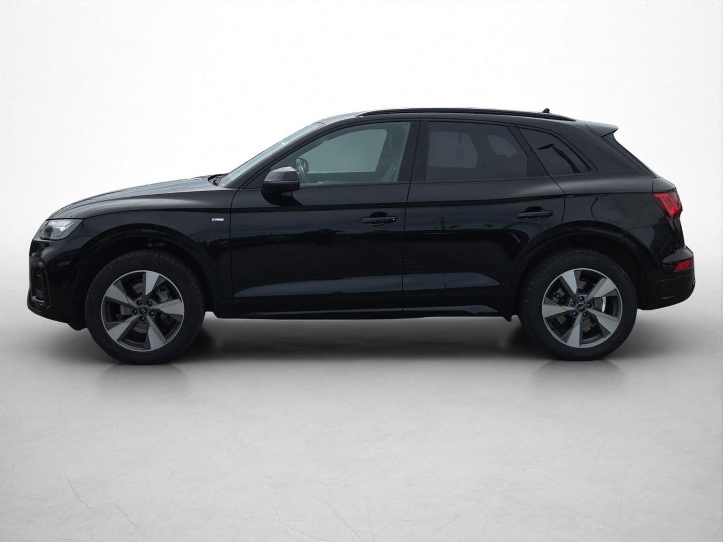 Bild über Audi Q5 40 TFSI quattro S tronic - für weitere Informationen kontaktieren Sie den Audi Partner