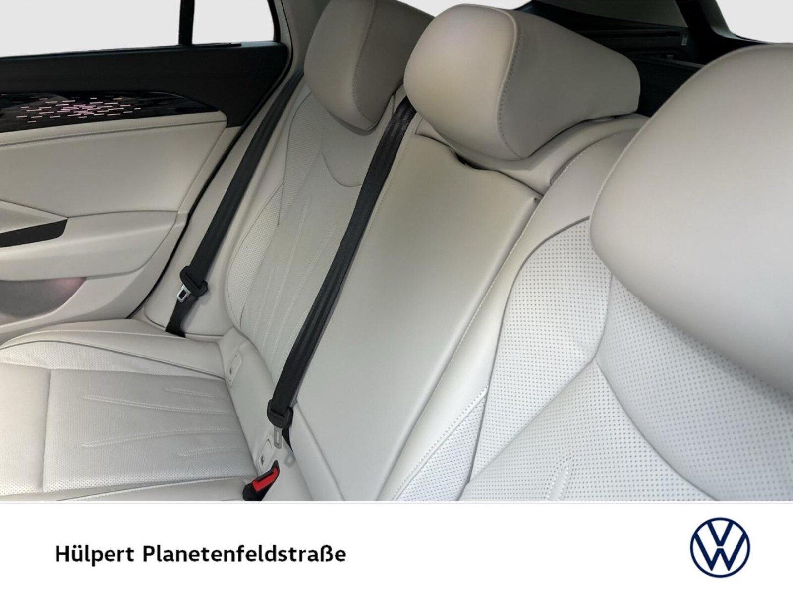 Volkswagen Passat – Bild 7