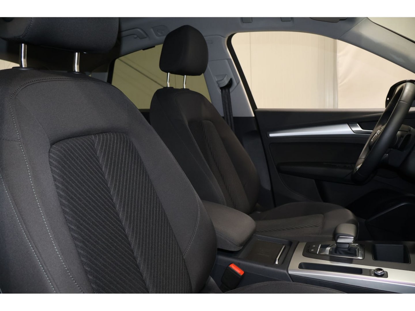 Bild über Audi Q5 Sportback 40 TDI quattro S tronic - für weitere Informationen kontaktieren Sie den Audi Partner