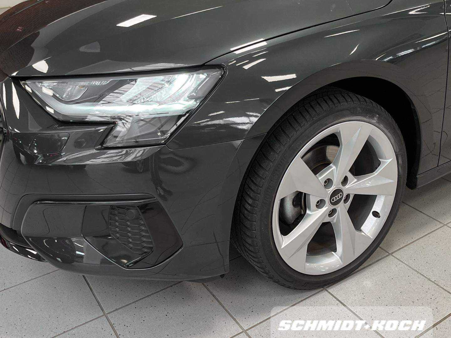 Bild über Audi A3 Sportback advanced 30 TFSI S tronic - für weitere Informationen kontaktieren Sie den Audi Partner