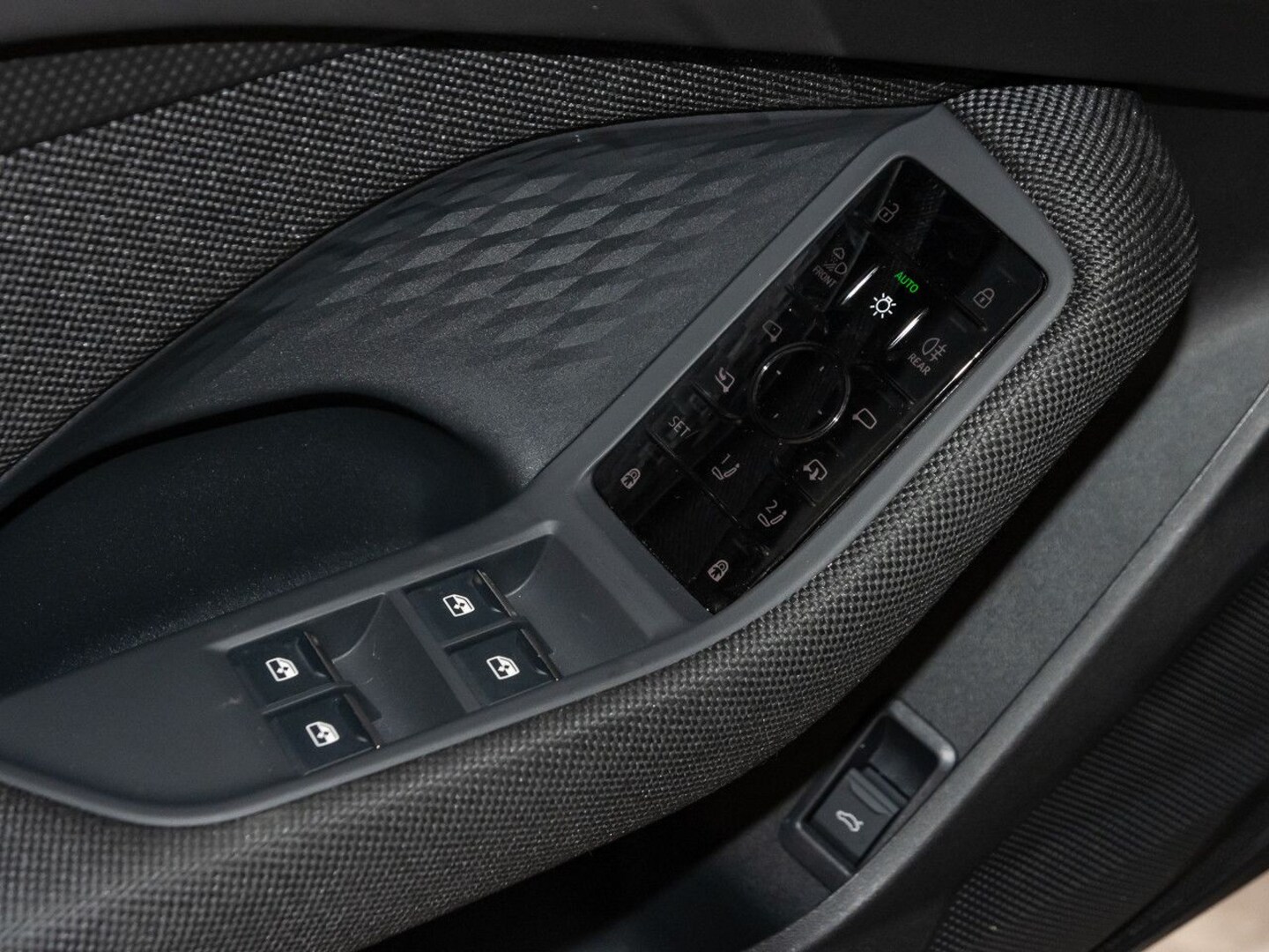 Bild über Audi A5 Avant TFSI quattro 150 kW S tronic - für weitere Informationen kontaktieren Sie den Audi Partner