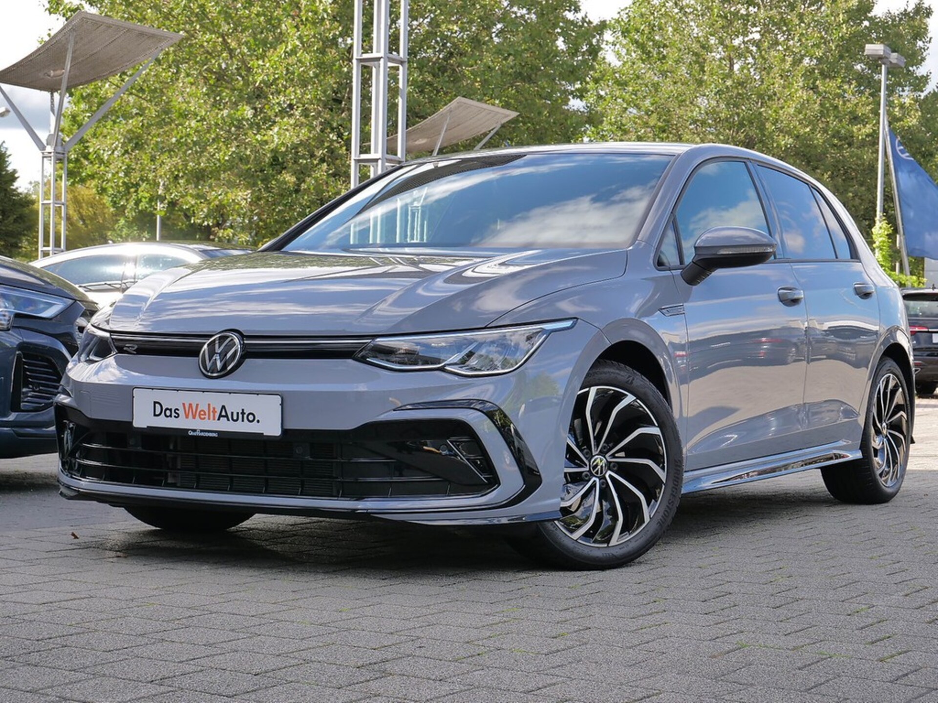 Volkswagen Golf R-Line