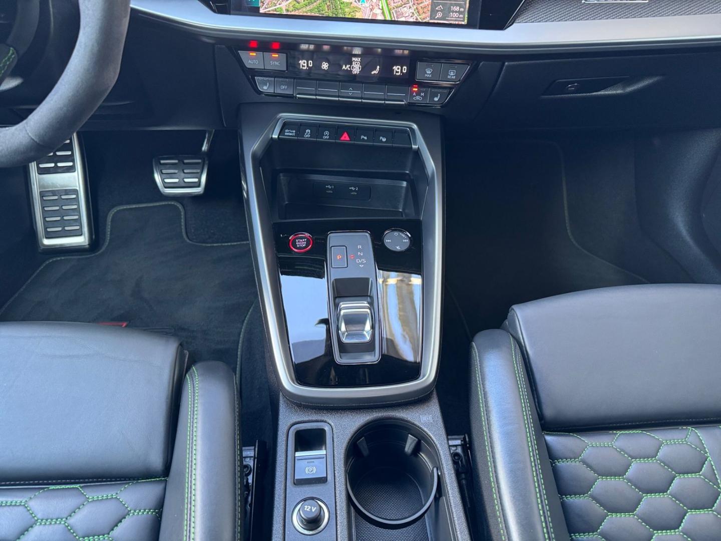 Image about Audi RS 3 Limousine TFSI quattro S tronic