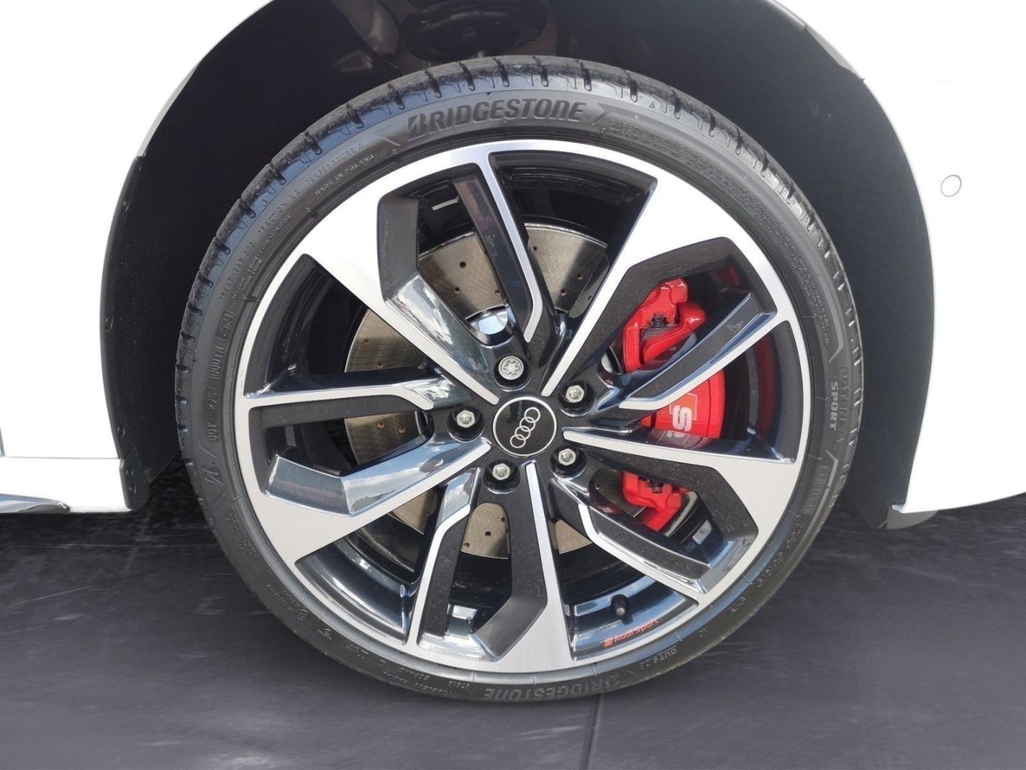 Image about Audi S3 Limousine TFSI quattro S tronic