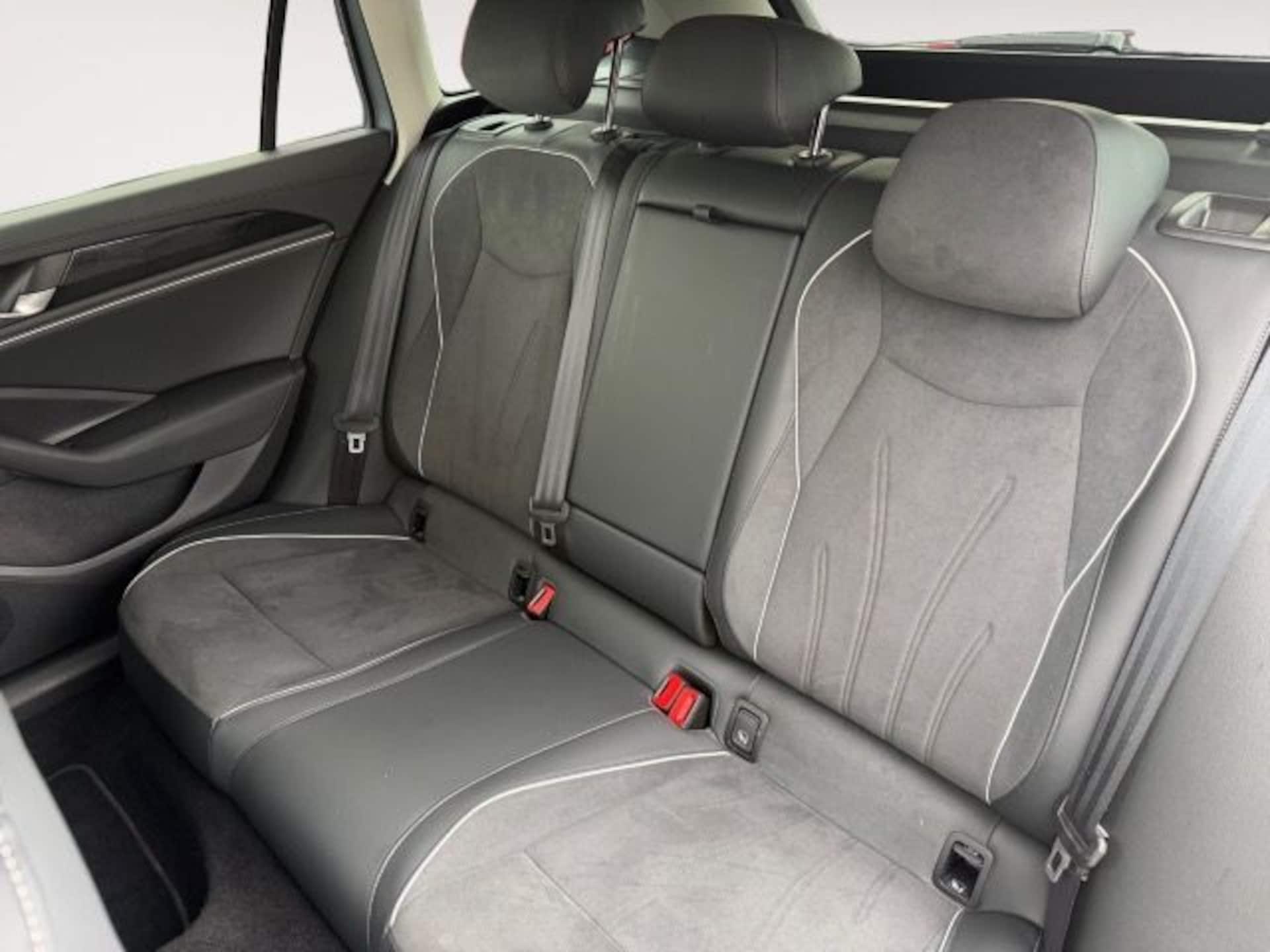 Volkswagen Passat Business