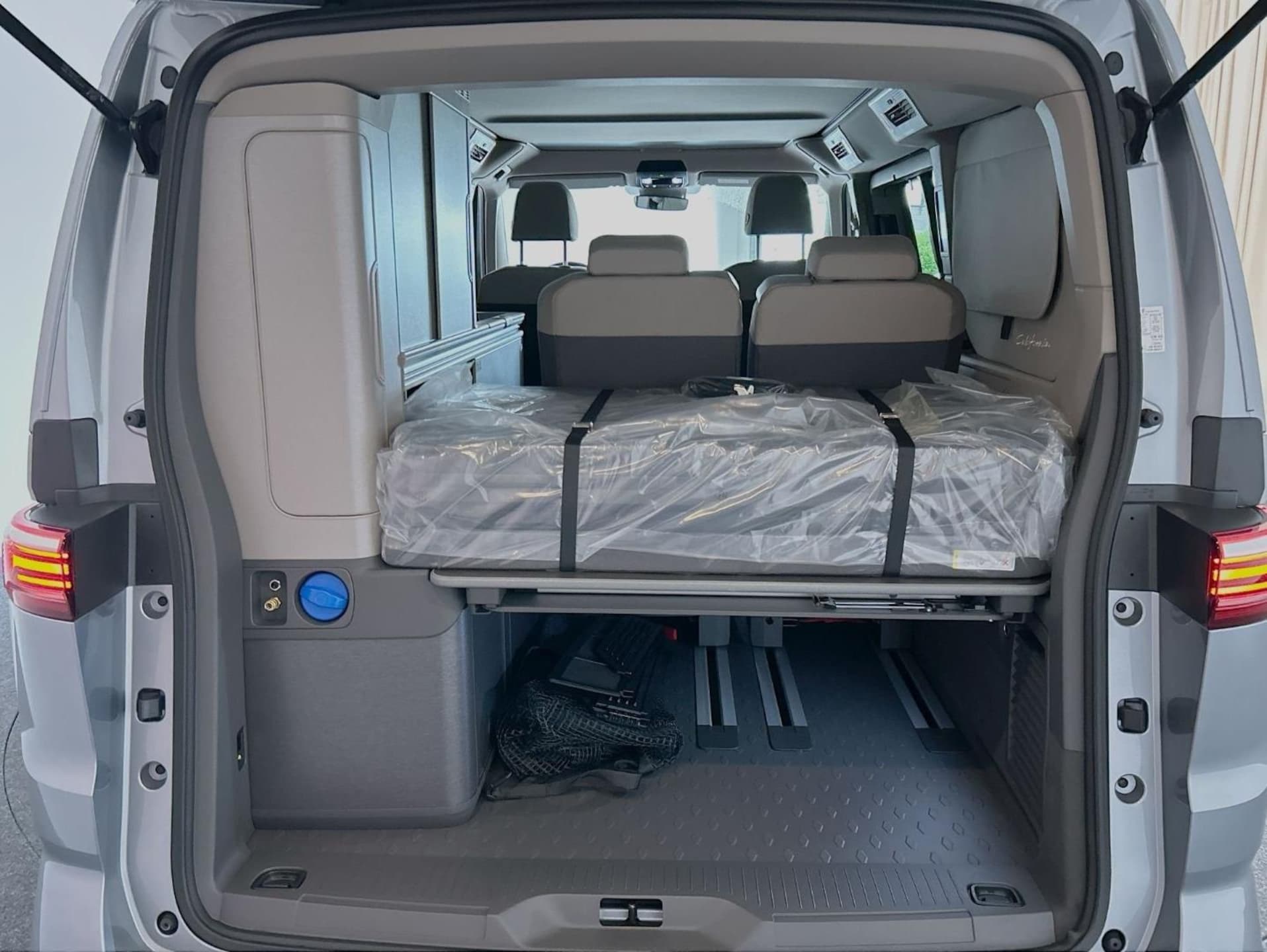 Volkswagen California Coast