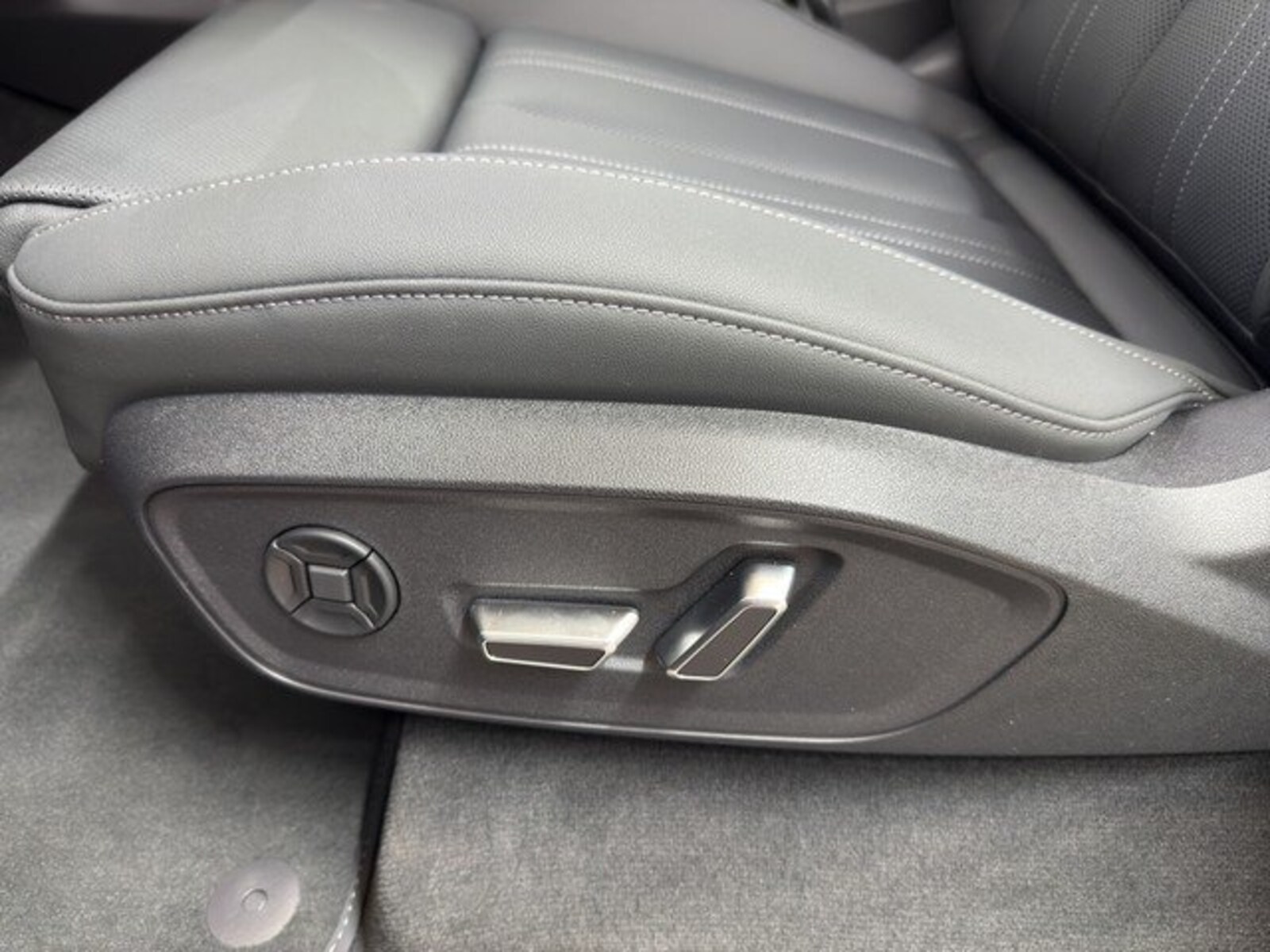 Audi Q7 – Bild 17
