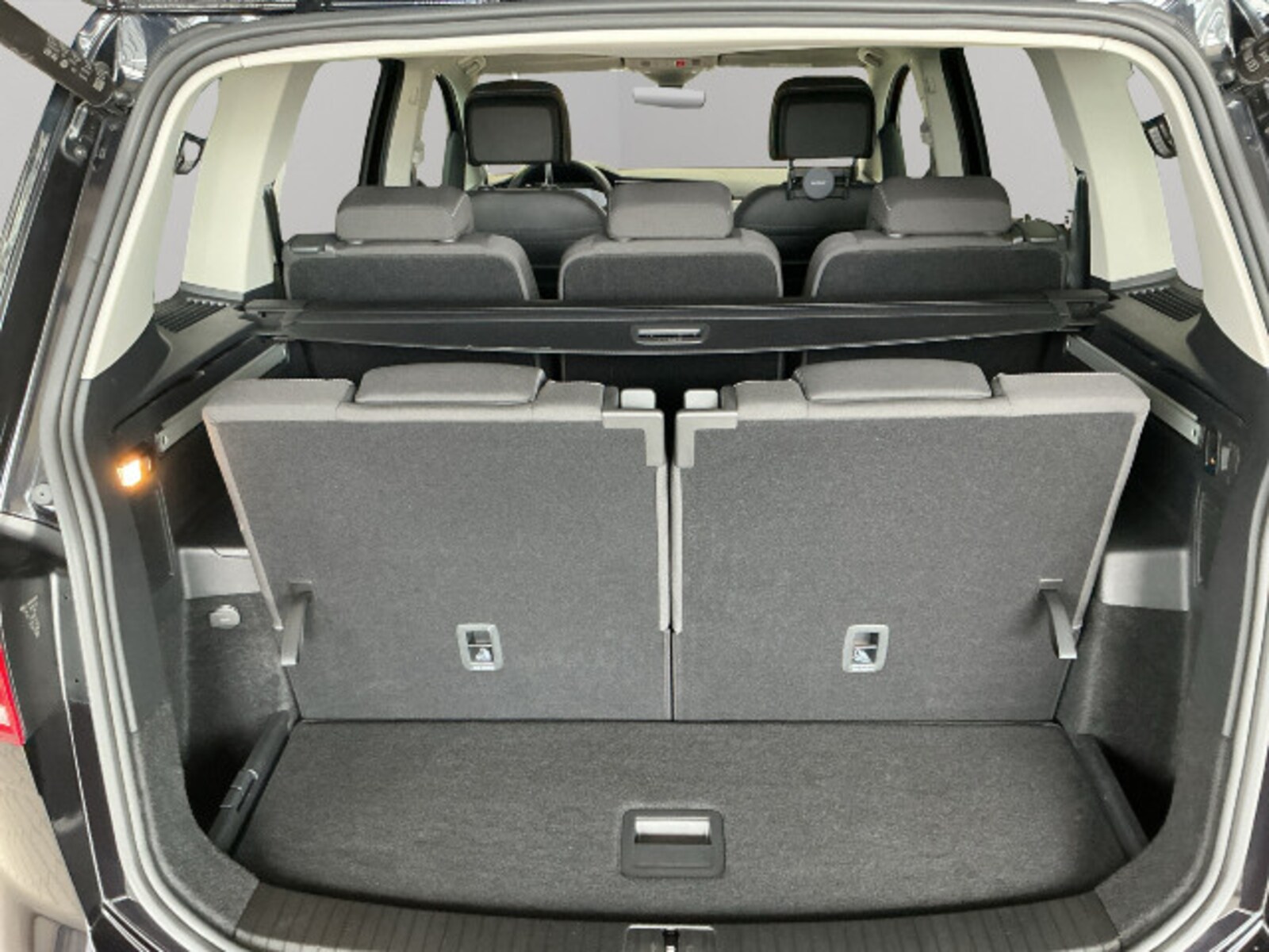 Volkswagen Touran – Bild 18