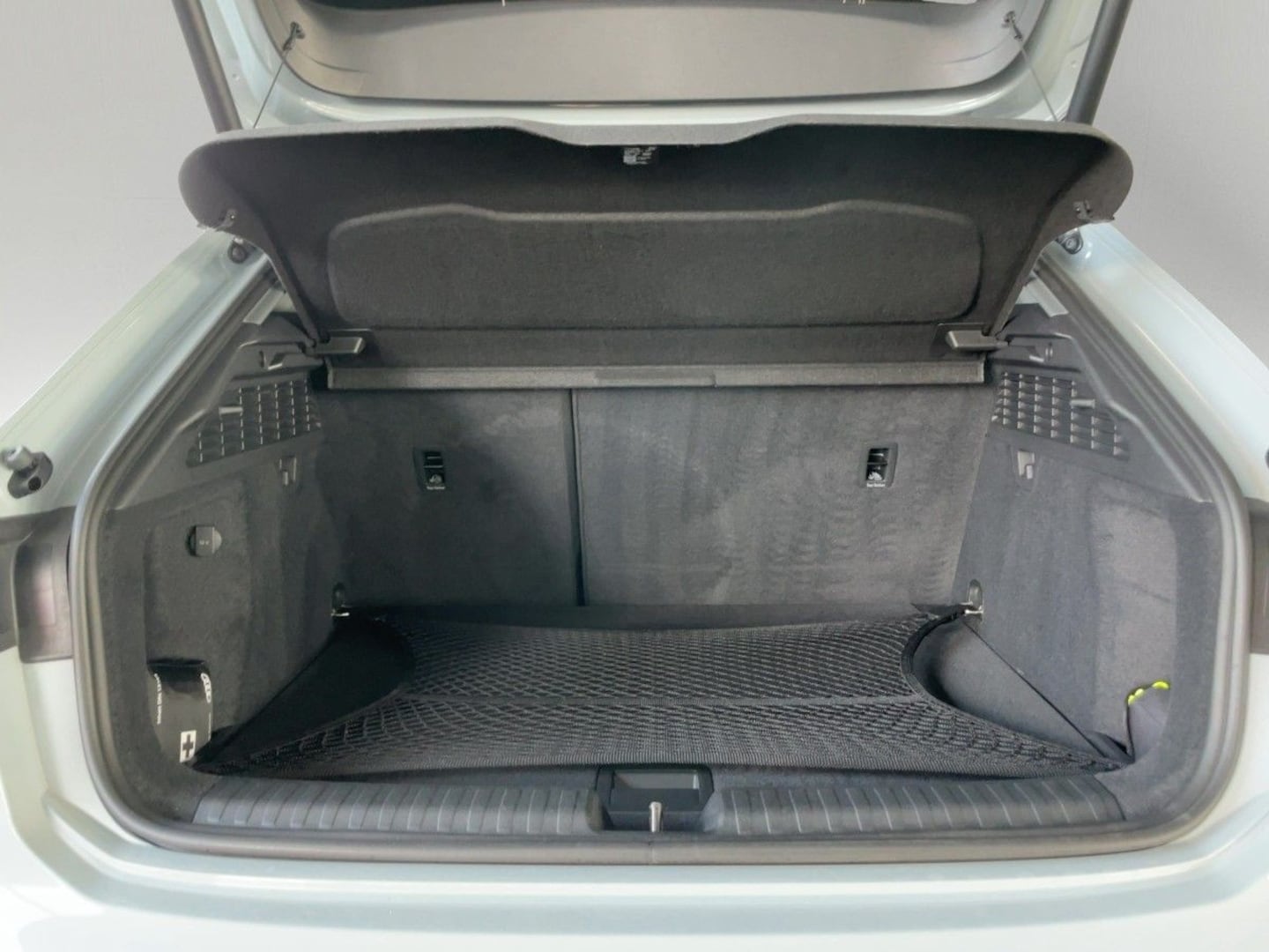 Bild über Audi A3 Sportback advanced 35 TDI S tronic - für weitere Informationen kontaktieren Sie den Audi Partner