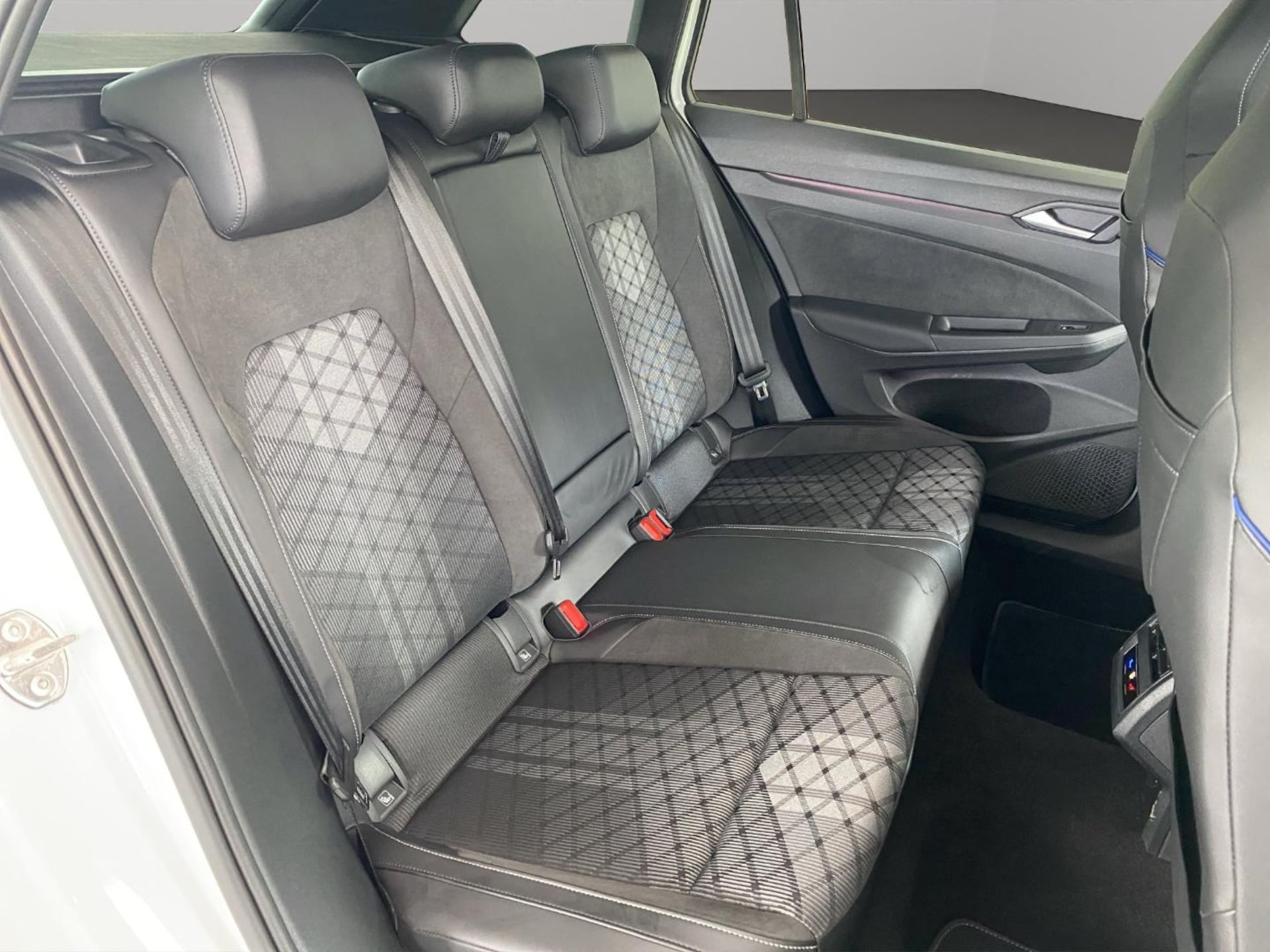 Volkswagen Golf Variant R-Line