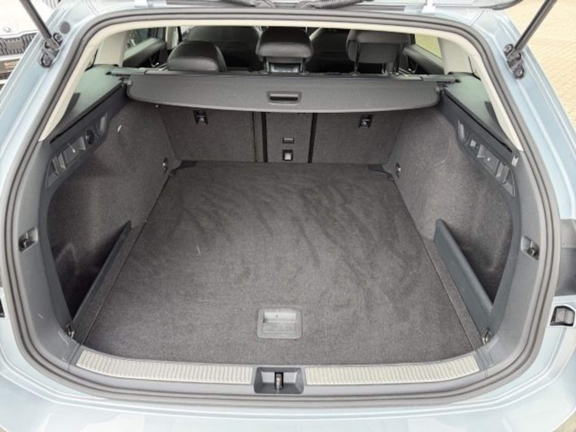 Volkswagen Passat Business