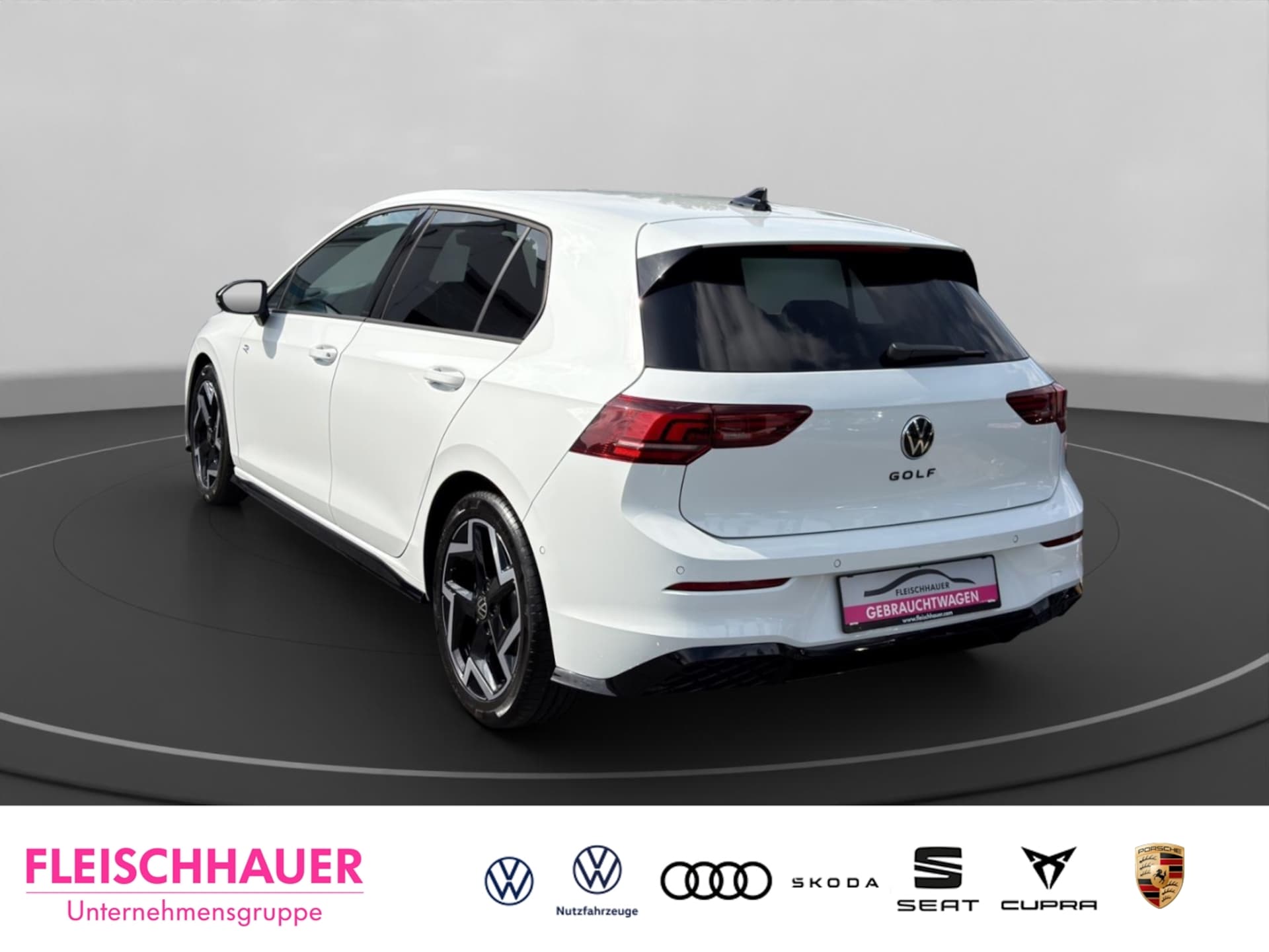 Volkswagen Golf R-Line