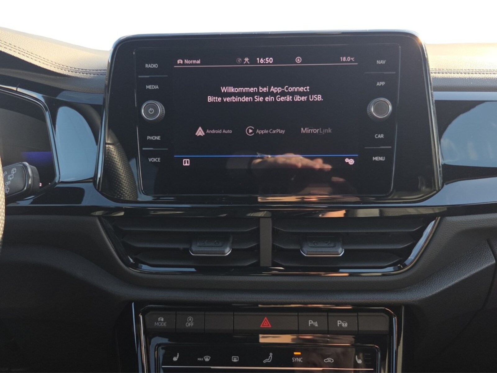Volkswagen T-Roc – Bild 15