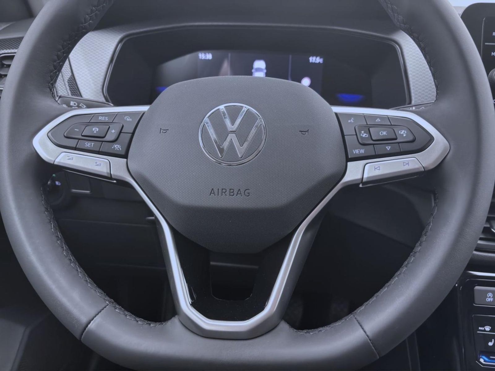 Volkswagen T-Cross – Bild 12