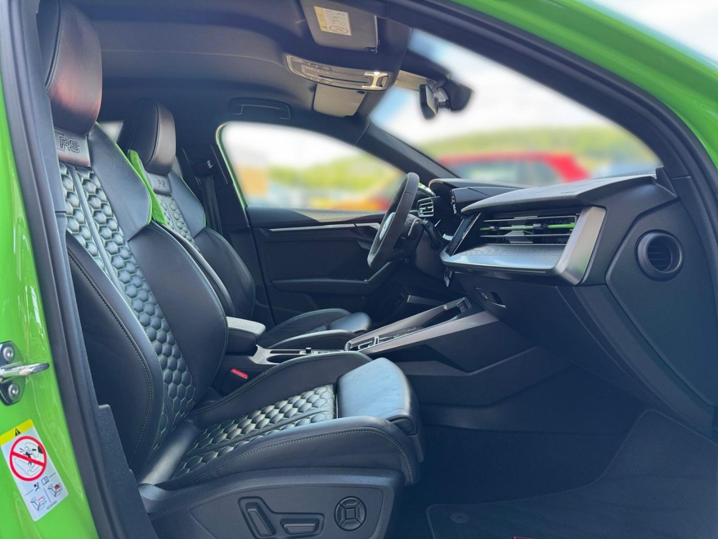 Image about Audi RS 3 Limousine TFSI quattro S tronic