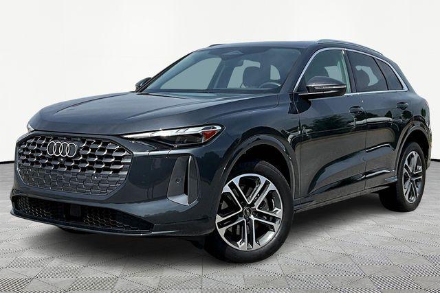 2025 Audi Q5 Premium quattro's photo