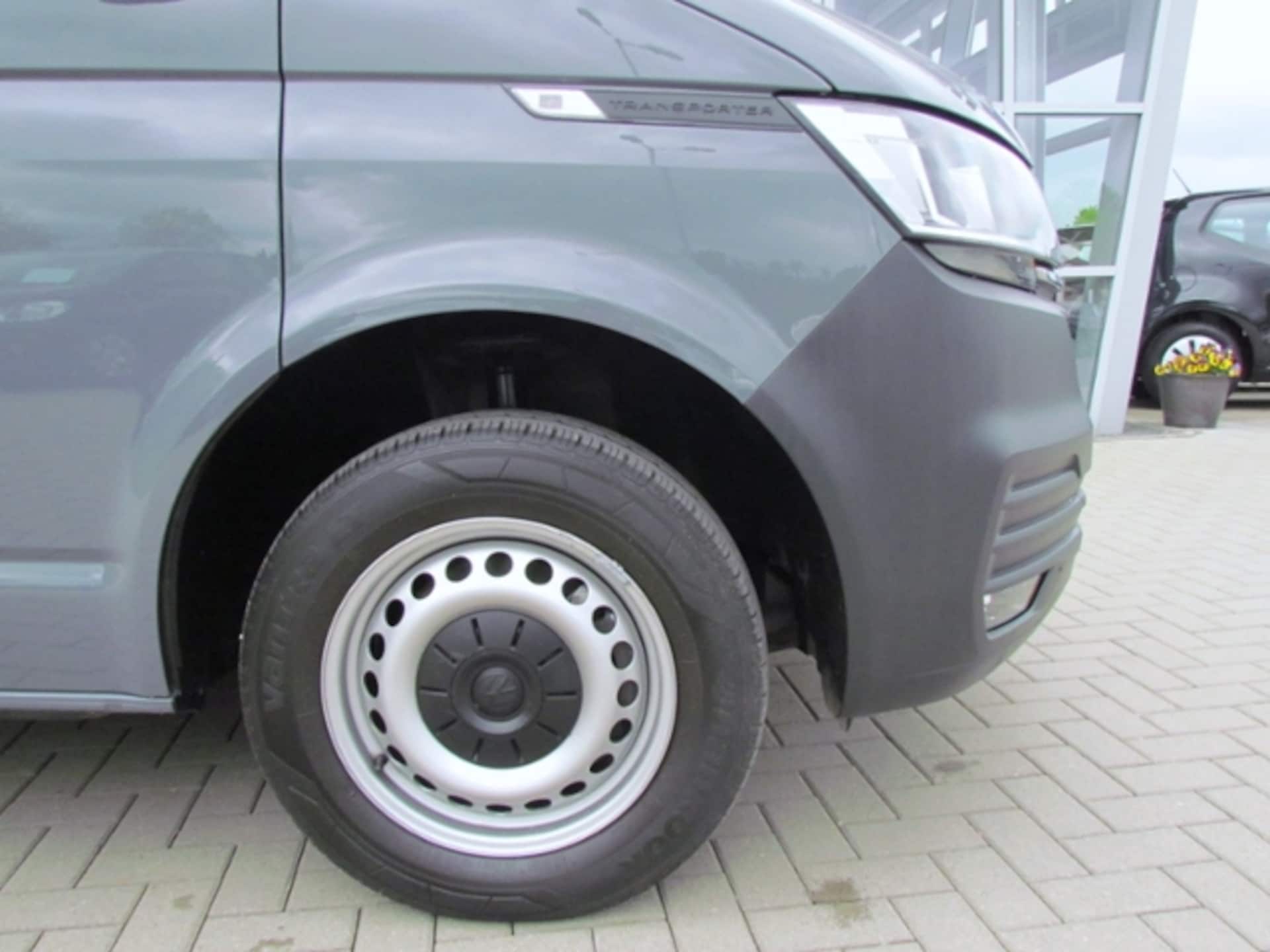 Volkswagen T6.1 Transporter Kasten kurzer Radstand