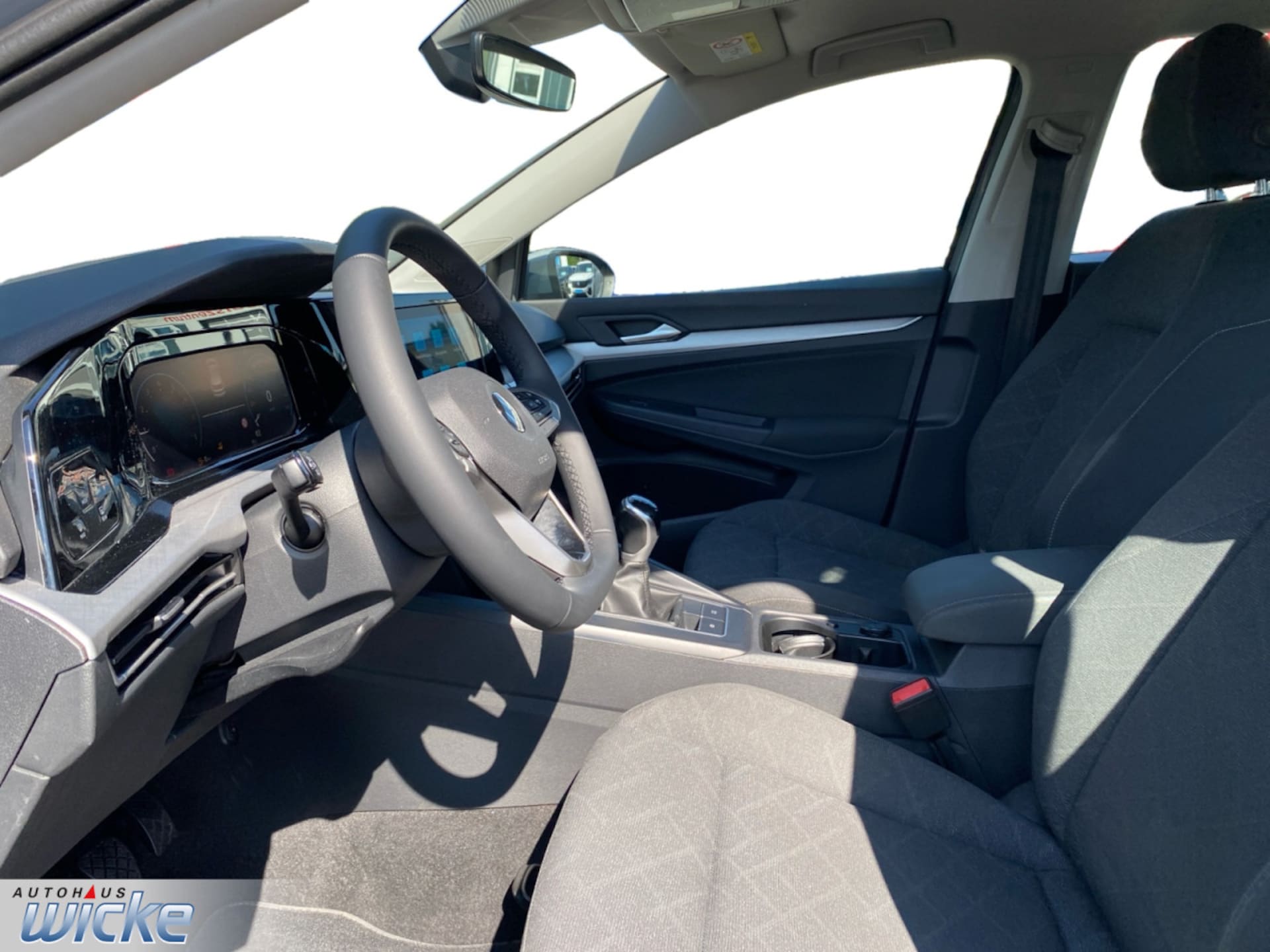 Volkswagen Golf Life