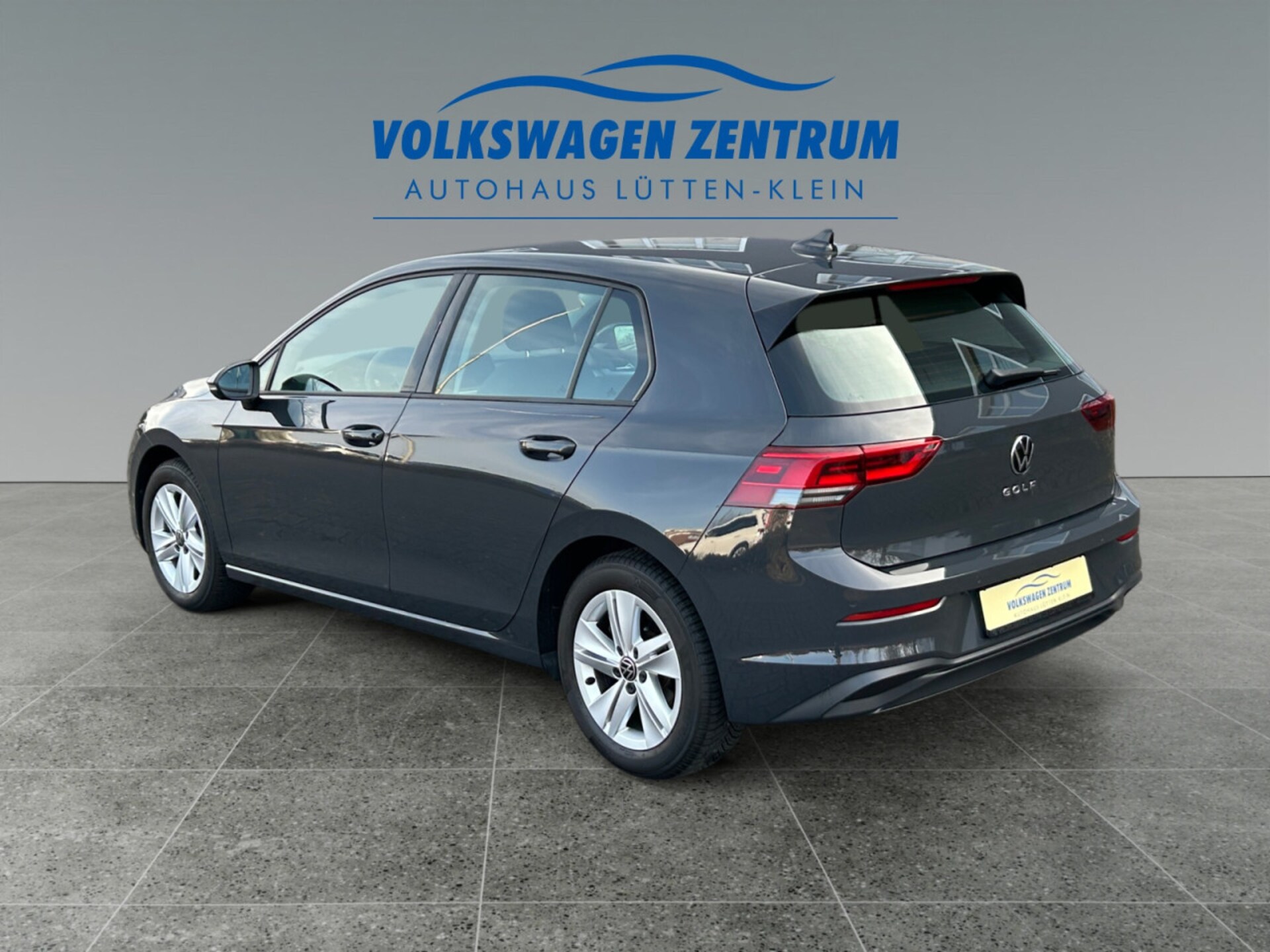 Volkswagen Golf Life