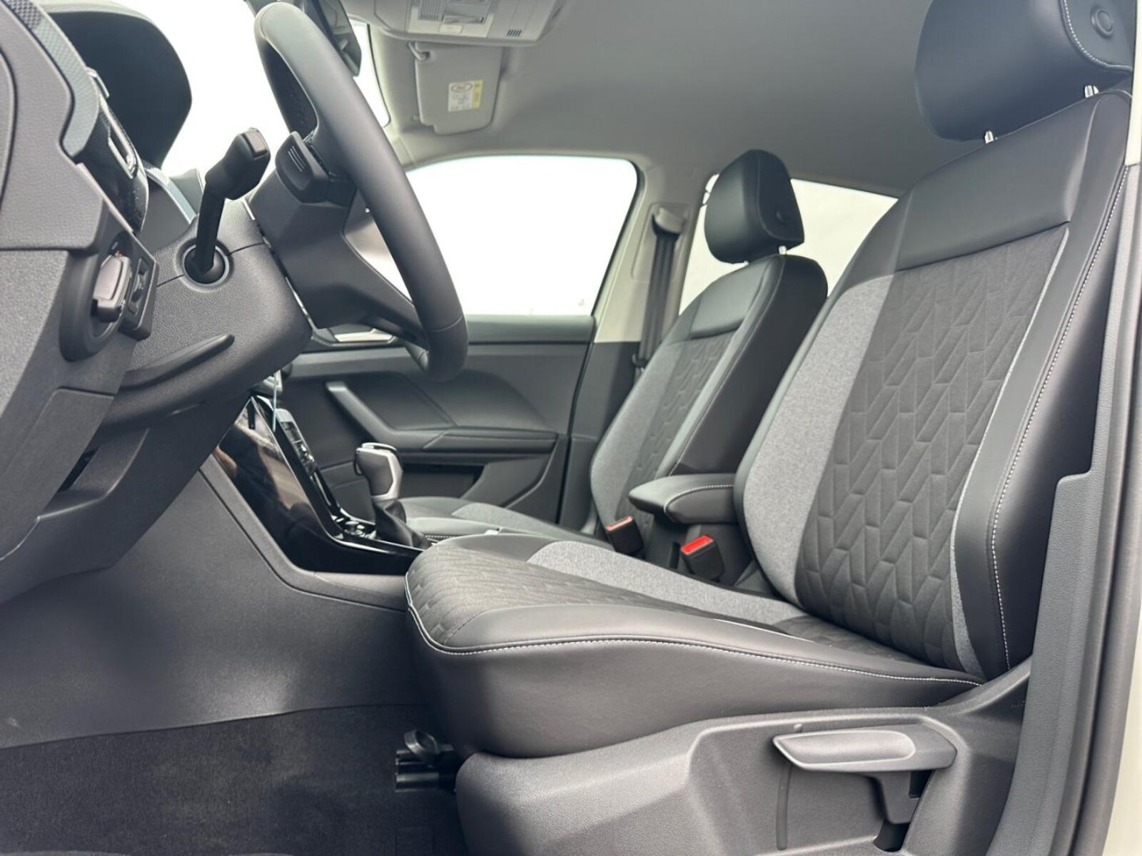 Volkswagen T-Cross – Bild 22
