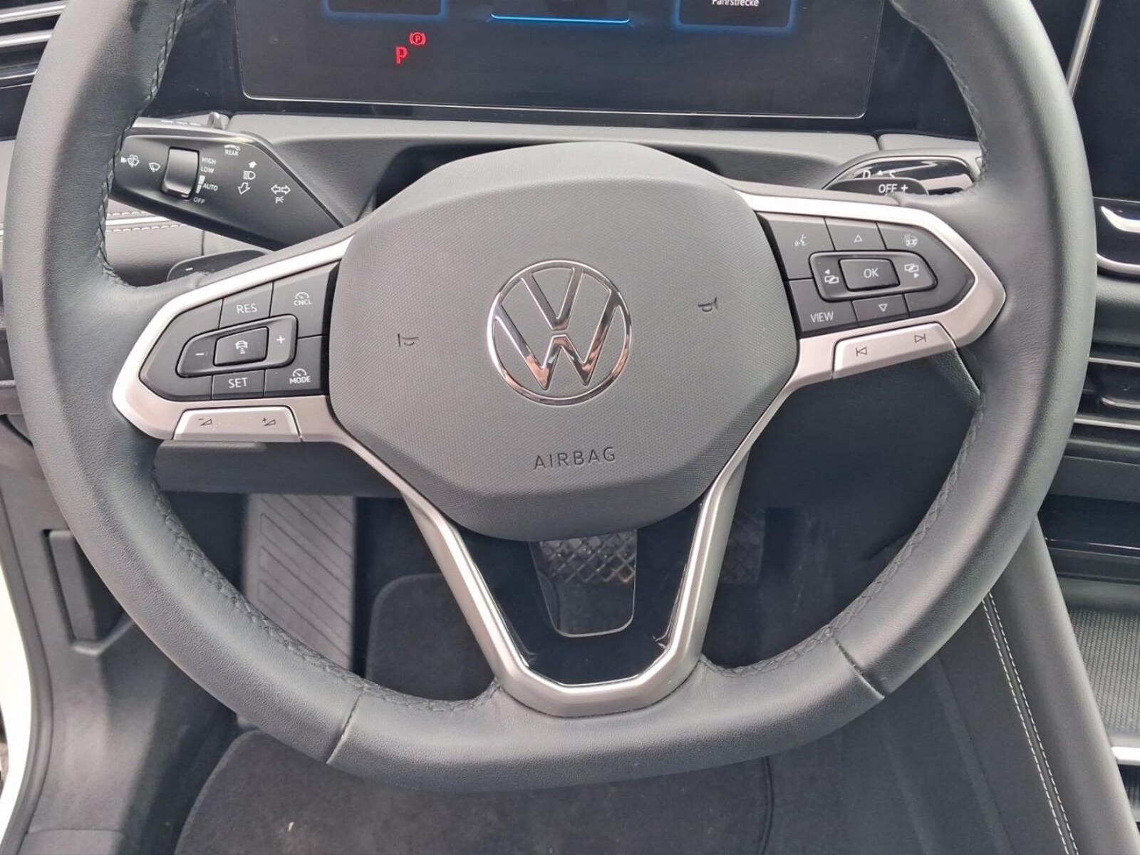 Volkswagen Tiguan – Bild 9