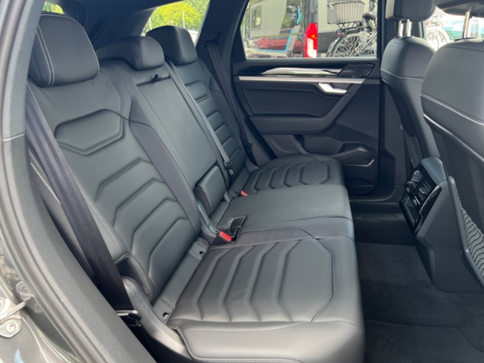 Volkswagen Touareg – Bild 10