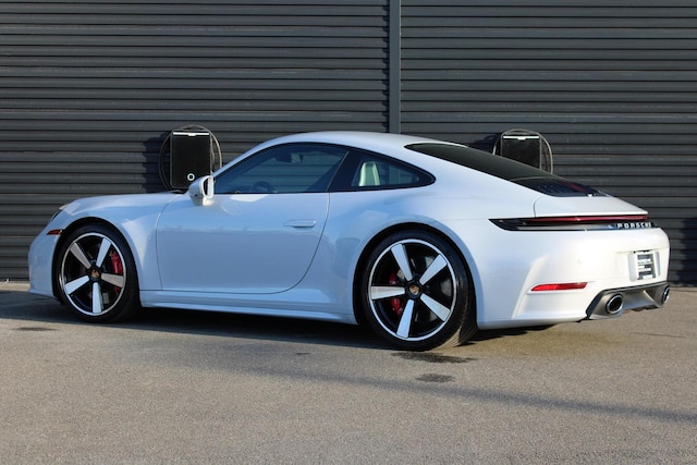 2025 Porsche