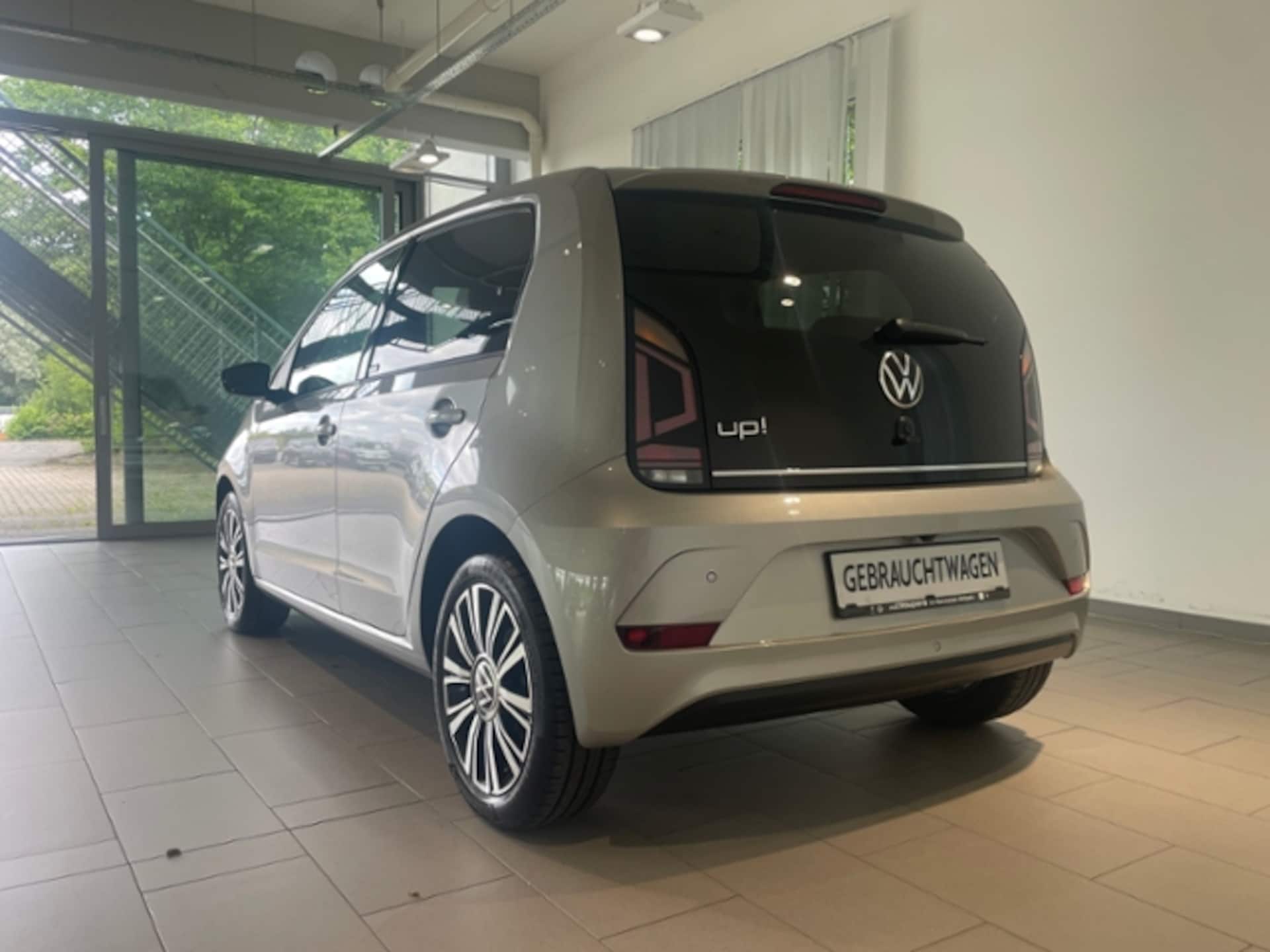 Volkswagen up! ACTIVE