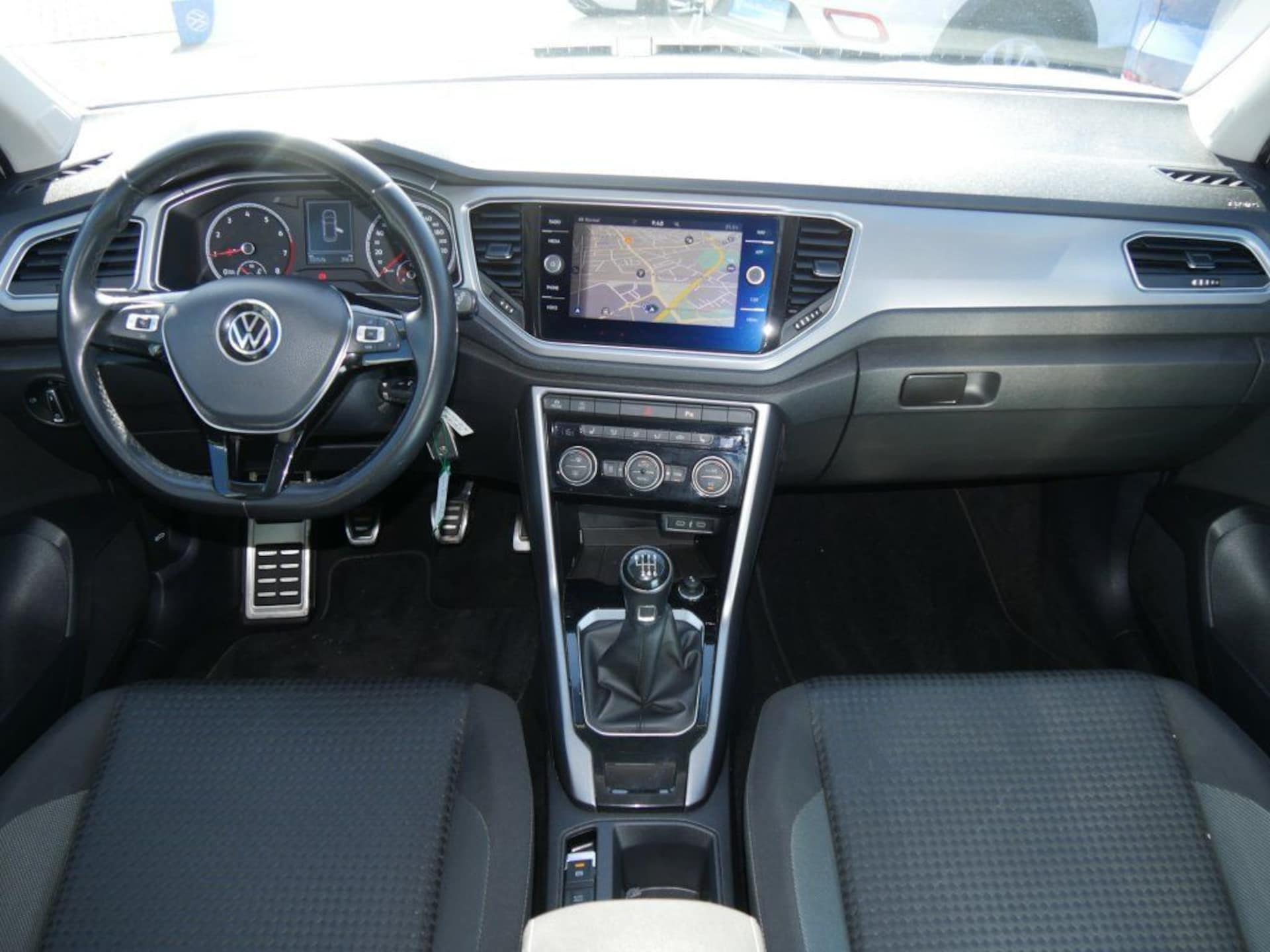 Volkswagen T-Roc Active