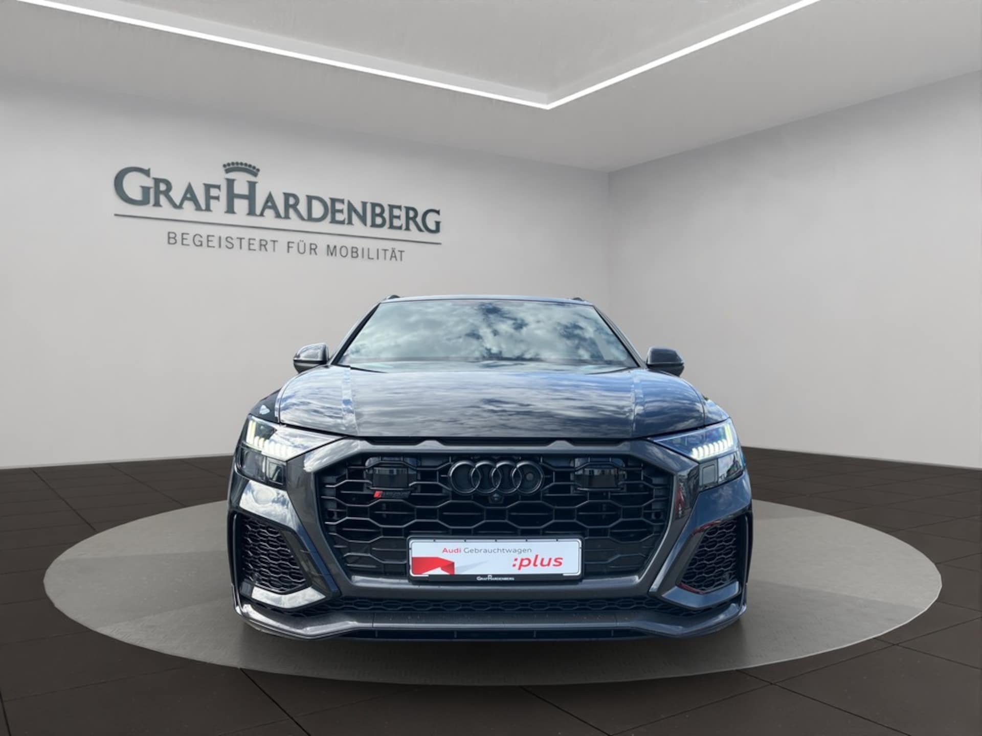 Audi RS Q8 SUV