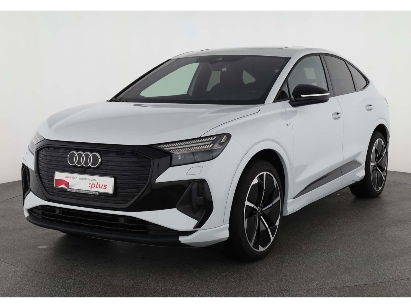 Bild über Audi Q4 Sportback e-tron 50 e-tron quattro - für weitere Informationen kontaktieren Sie den Audi Partner