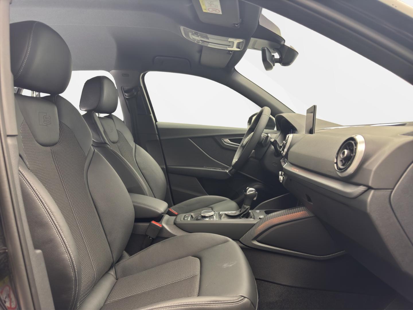 Image about Audi Q2 S line 35 TDI quattro S tronic