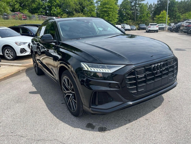2023 Audi Q8