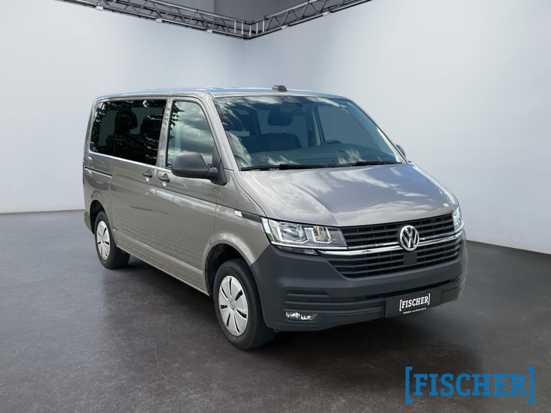 Volkswagen T6.1 Transporter Kombi kurzer Radstand