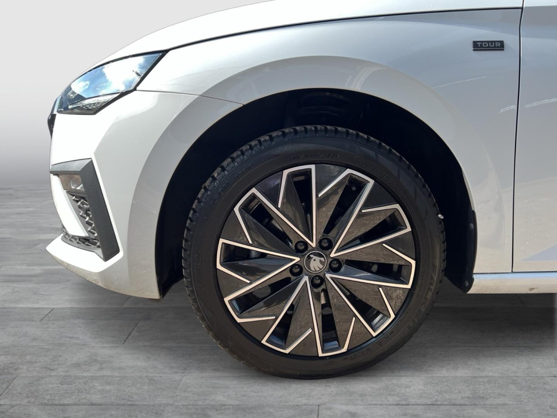 Skoda Scala Tour