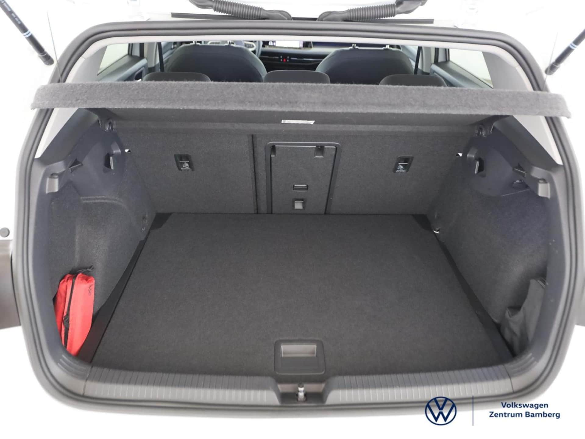 Volkswagen Golf Active