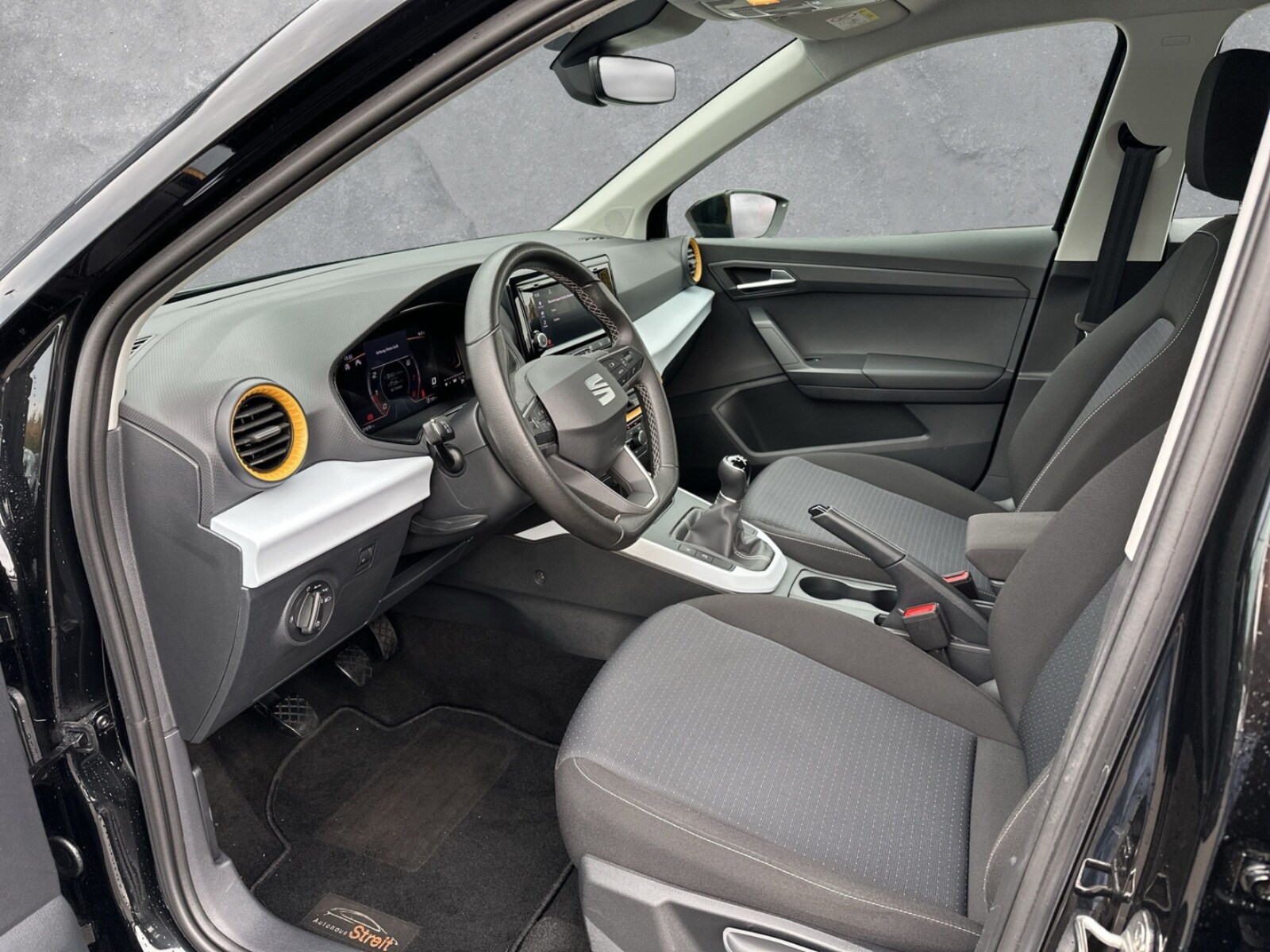 SEAT Arona – Bild 9