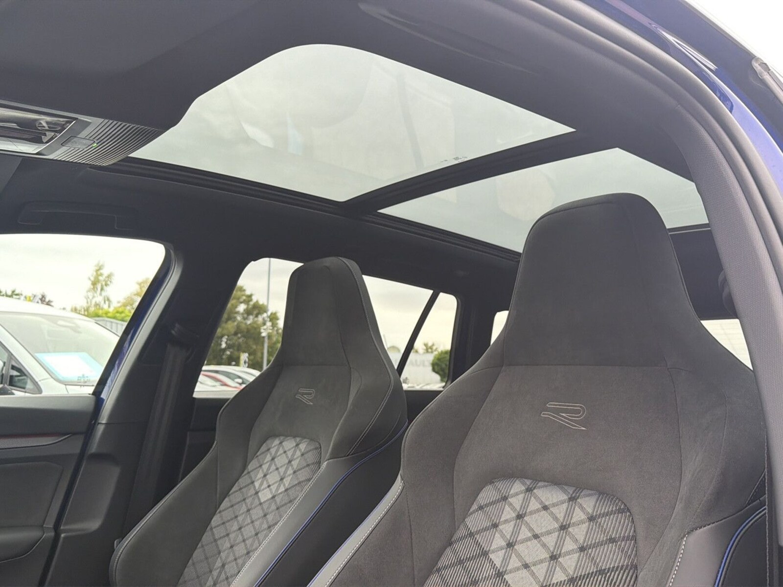 Volkswagen Golf Variant – Bild 13